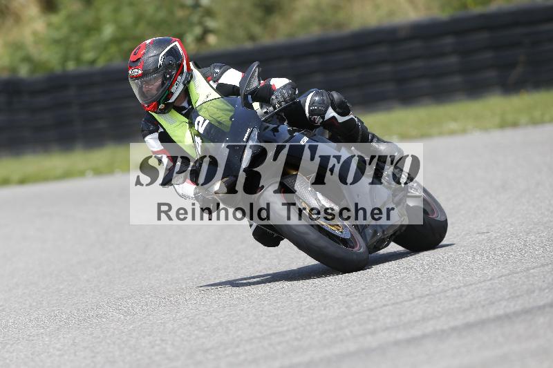 /27 12.06.2025 Ducati Schweiz Trackday Warmup  ADR/gelb-jeaune/42